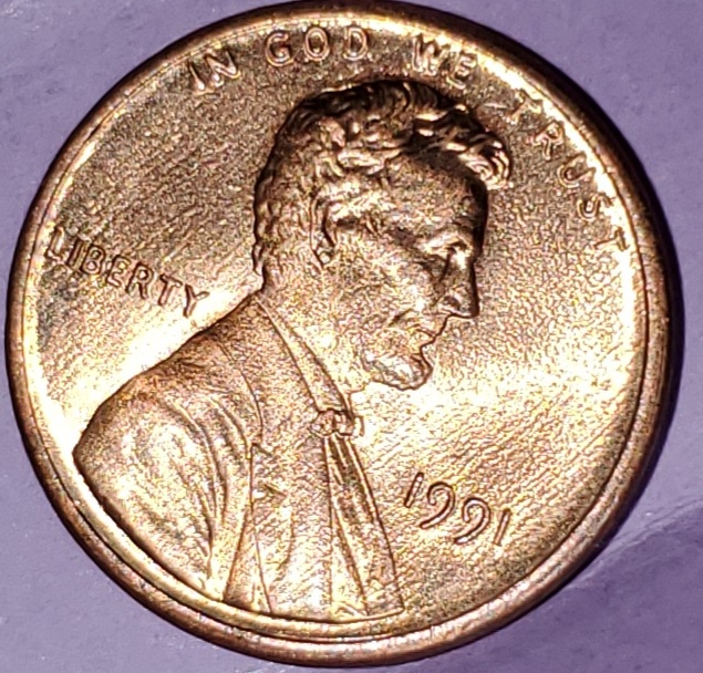 1991-Penny-With-A-Risen-Line-On-Reverse-Side.-I-Tried-To-Get-Better-Pictures-And-Different-Angles